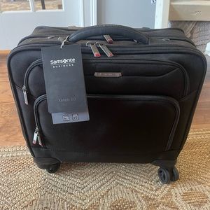 Samsonite Xenon 3.0 travel bag laptop
